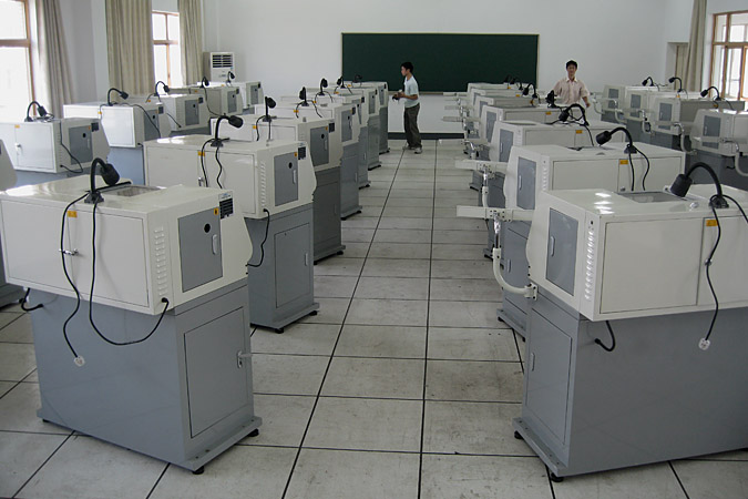 小型數控車床在職業(yè)教育行業(yè)的應用